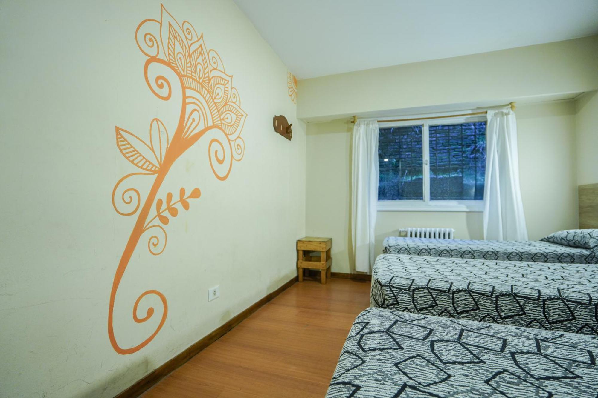 Tangoinn Hostel Downtown San Carlos de Bariloche Rom bilde