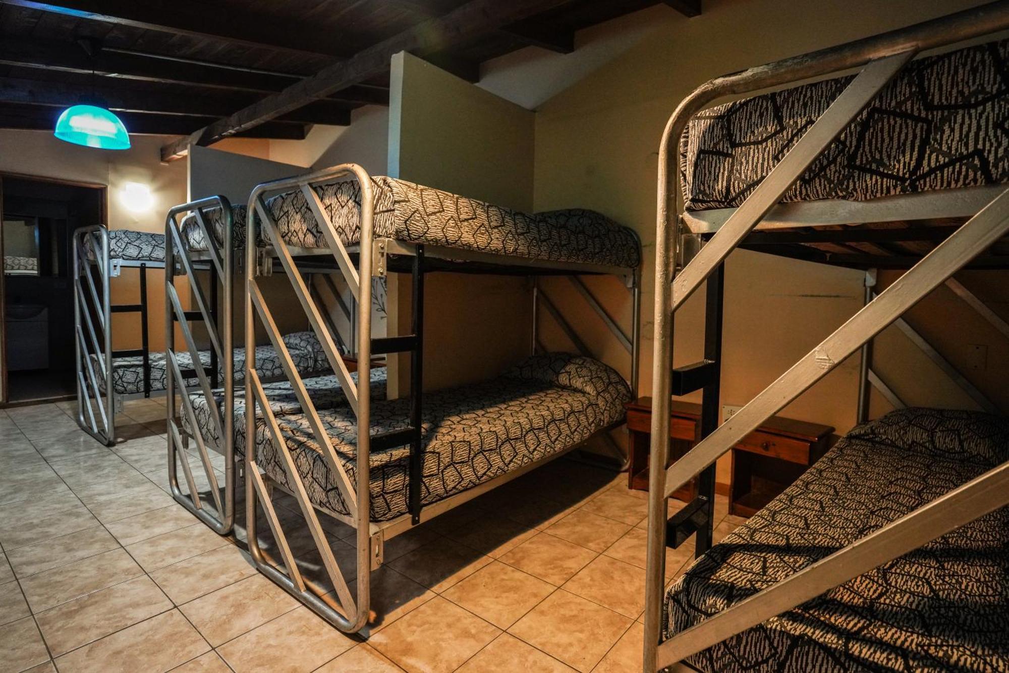 Tangoinn Hostel Downtown San Carlos de Bariloche Rom bilde